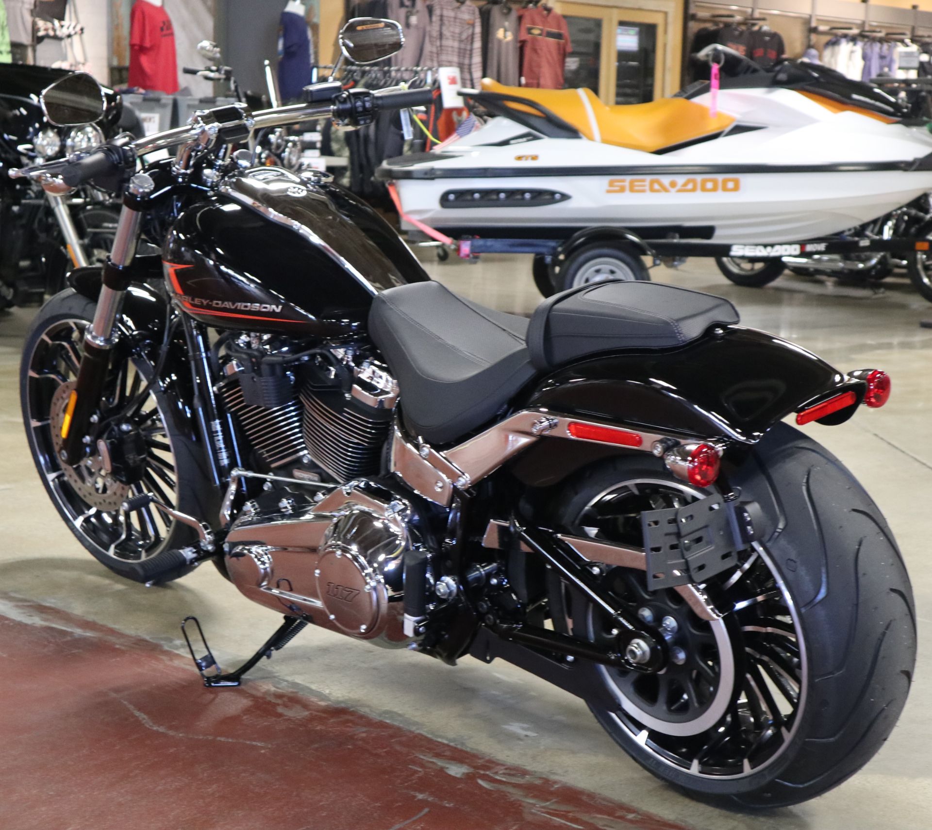 2023 Harley-Davidson Breakout® in New London, Connecticut - Photo 6