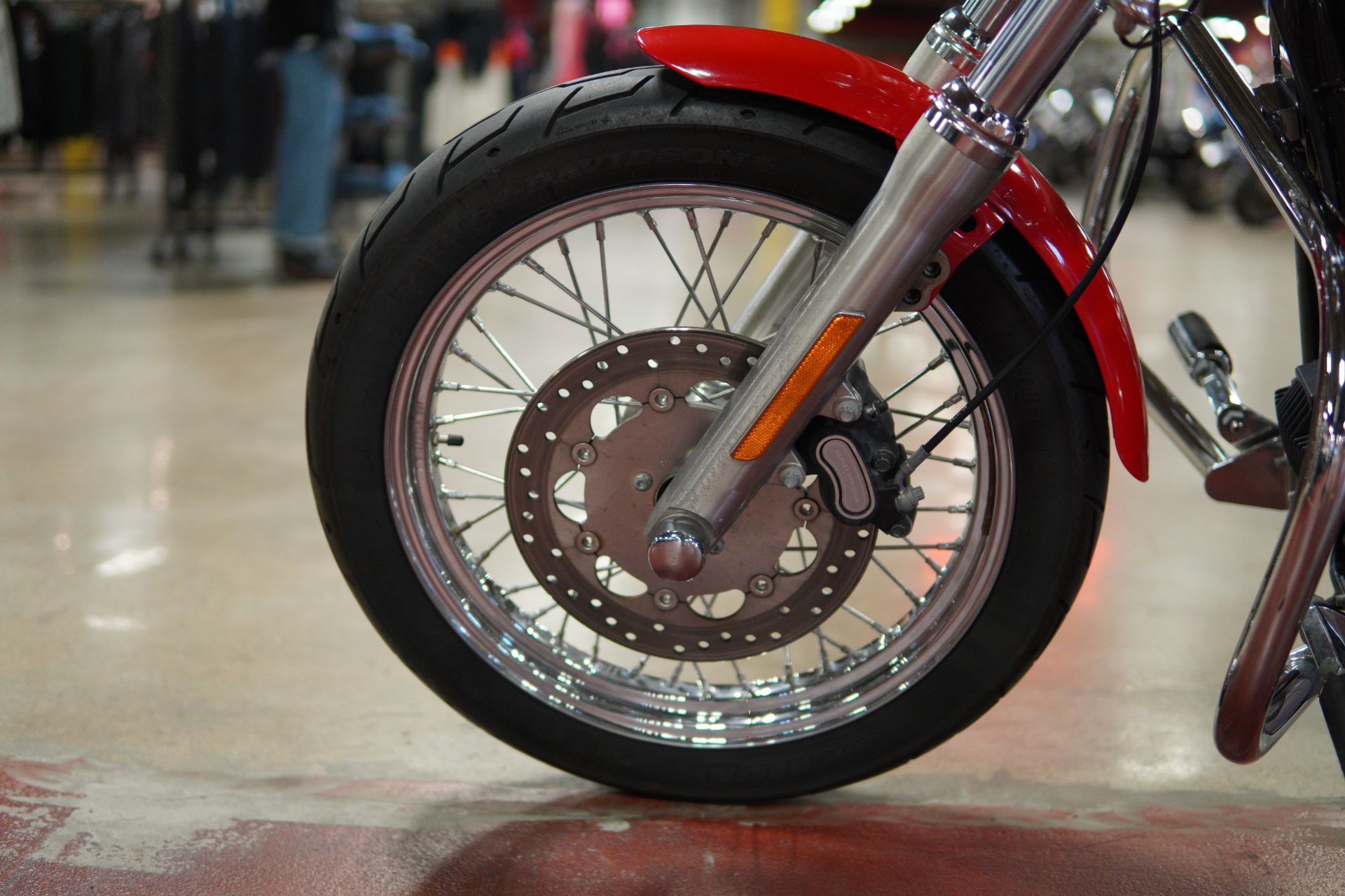 2011 Harley-Davidson Dyna® Super Glide® Custom in New London, Connecticut - Photo 21