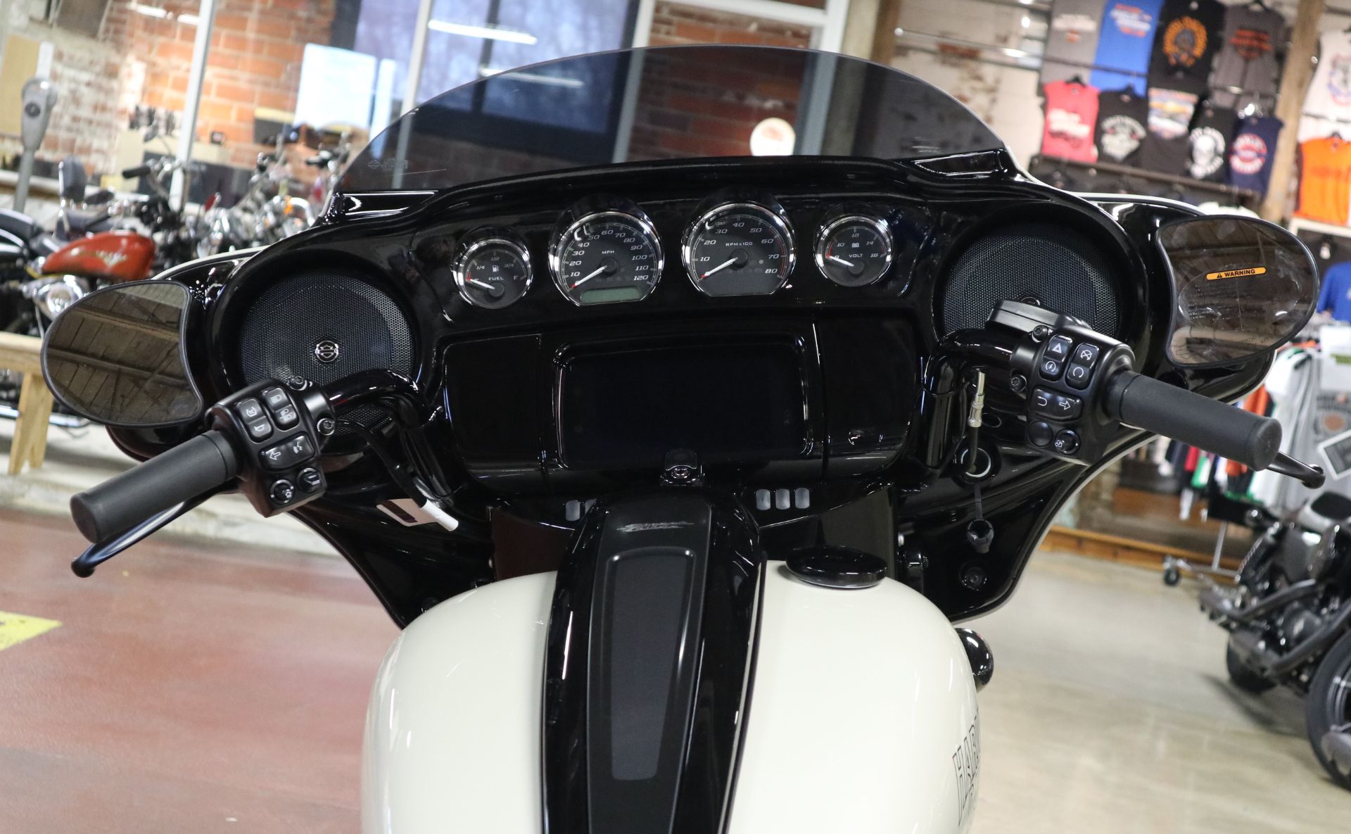 2023 Harley-Davidson Street Glide® ST in New London, Connecticut - Photo 10