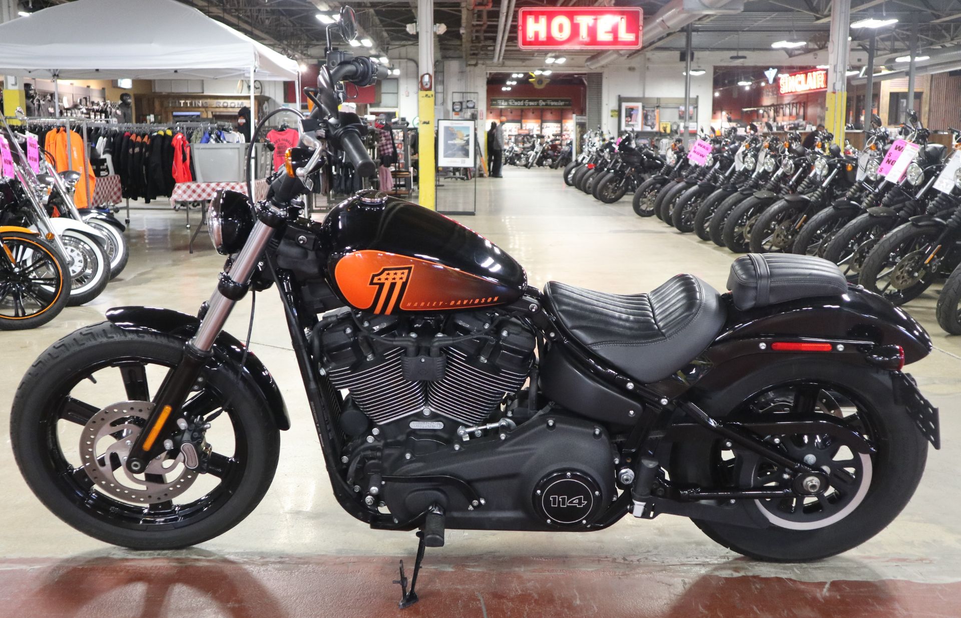 2022 Harley-Davidson Street Bob® 114 in New London, Connecticut - Photo 5