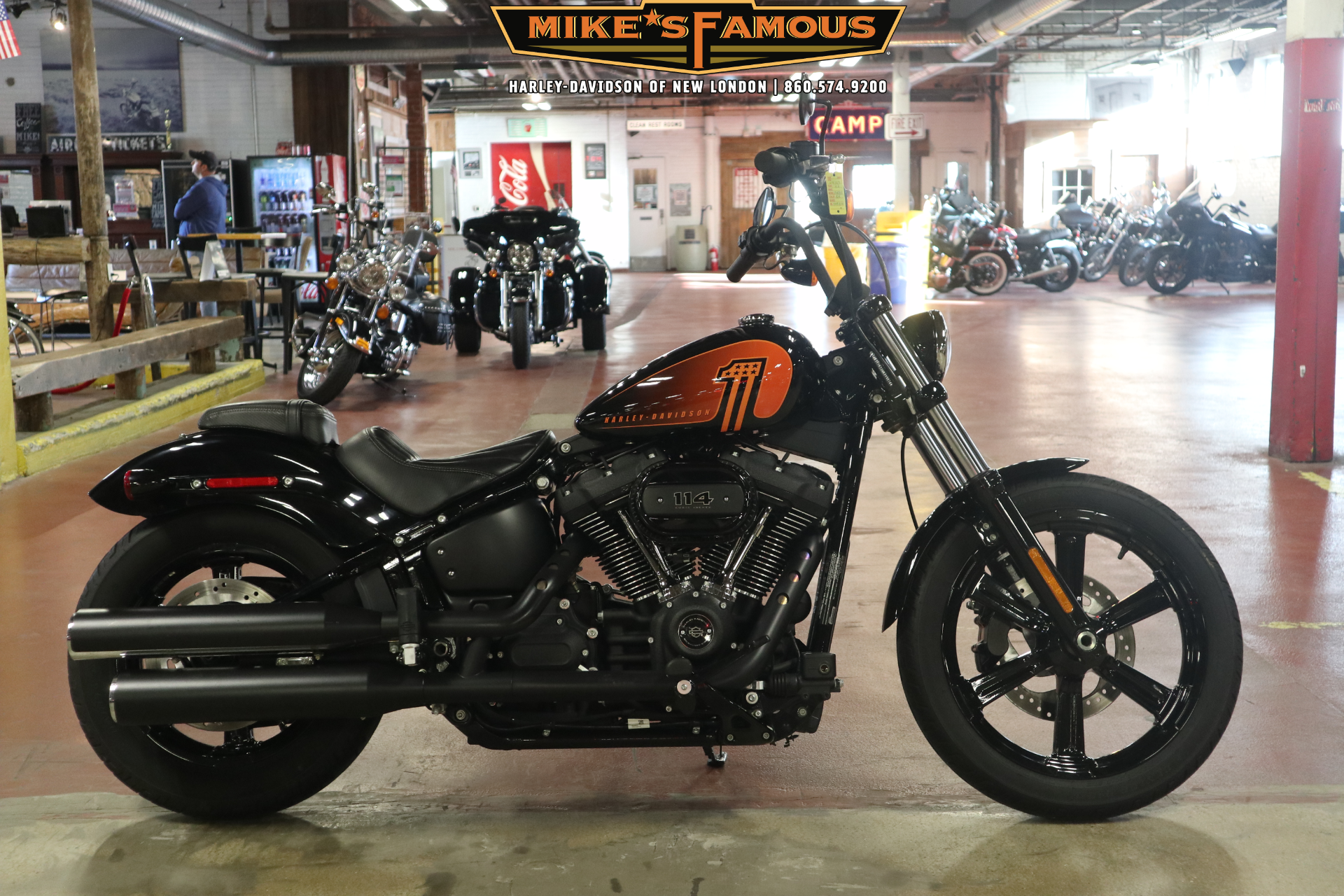 2022 Harley-Davidson Street Bob® 114 in New London, Connecticut - Photo 1