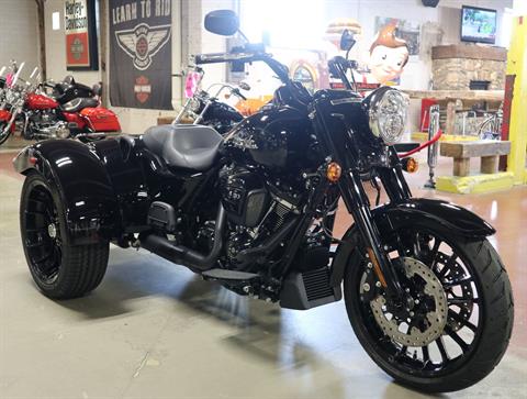 2023 Harley-Davidson Freewheeler® in New London, Connecticut - Photo 2