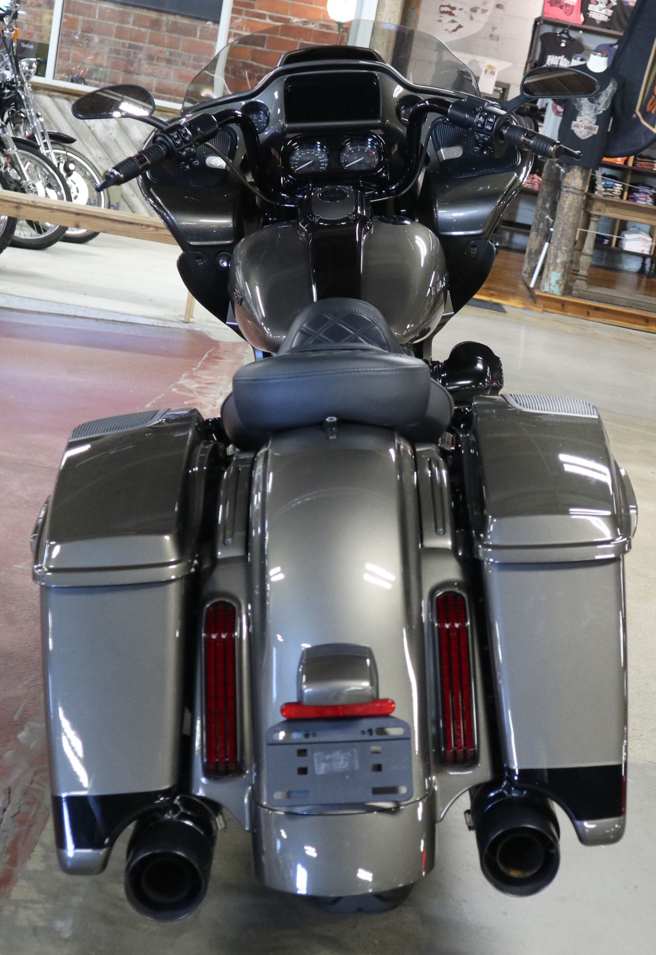 2021 Harley-Davidson CVO™ Road Glide® in New London, Connecticut - Photo 7