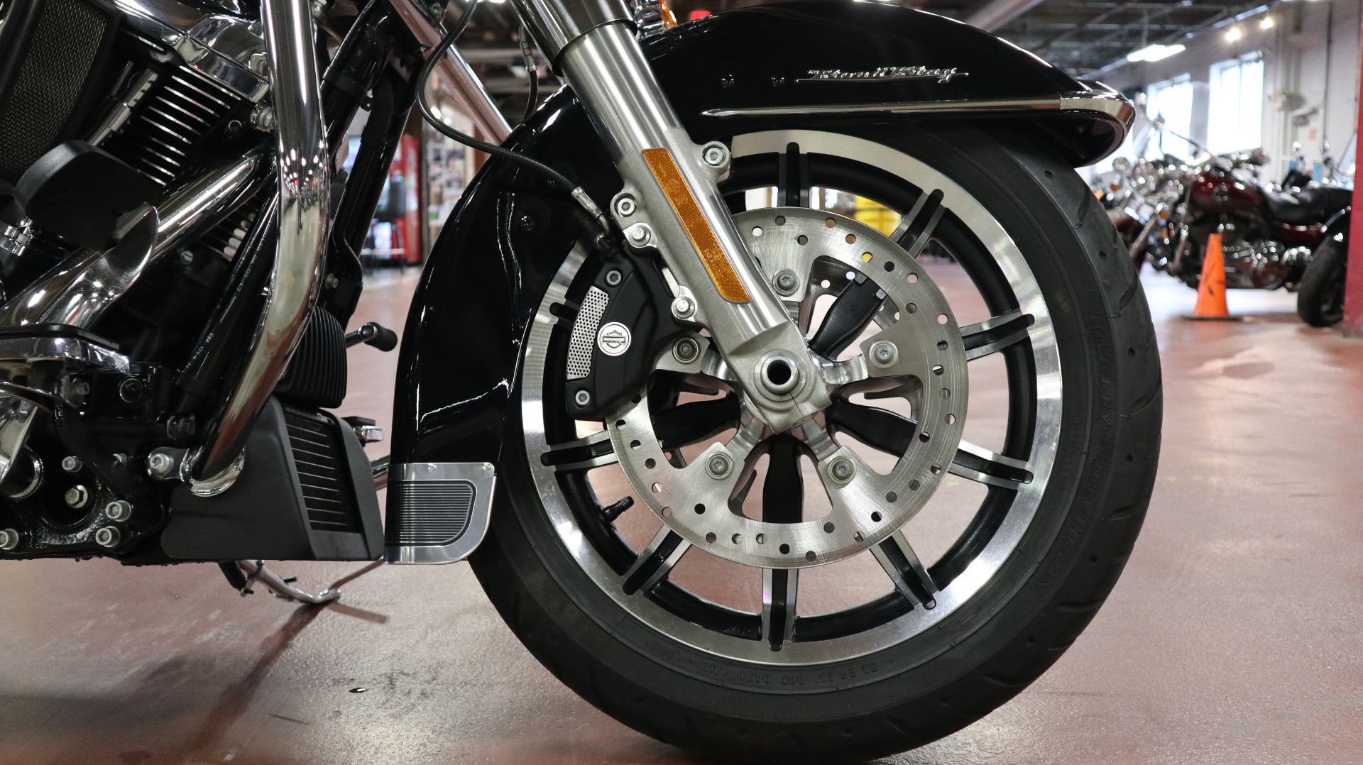2018 Harley-Davidson Road King® in New London, Connecticut - Photo 17