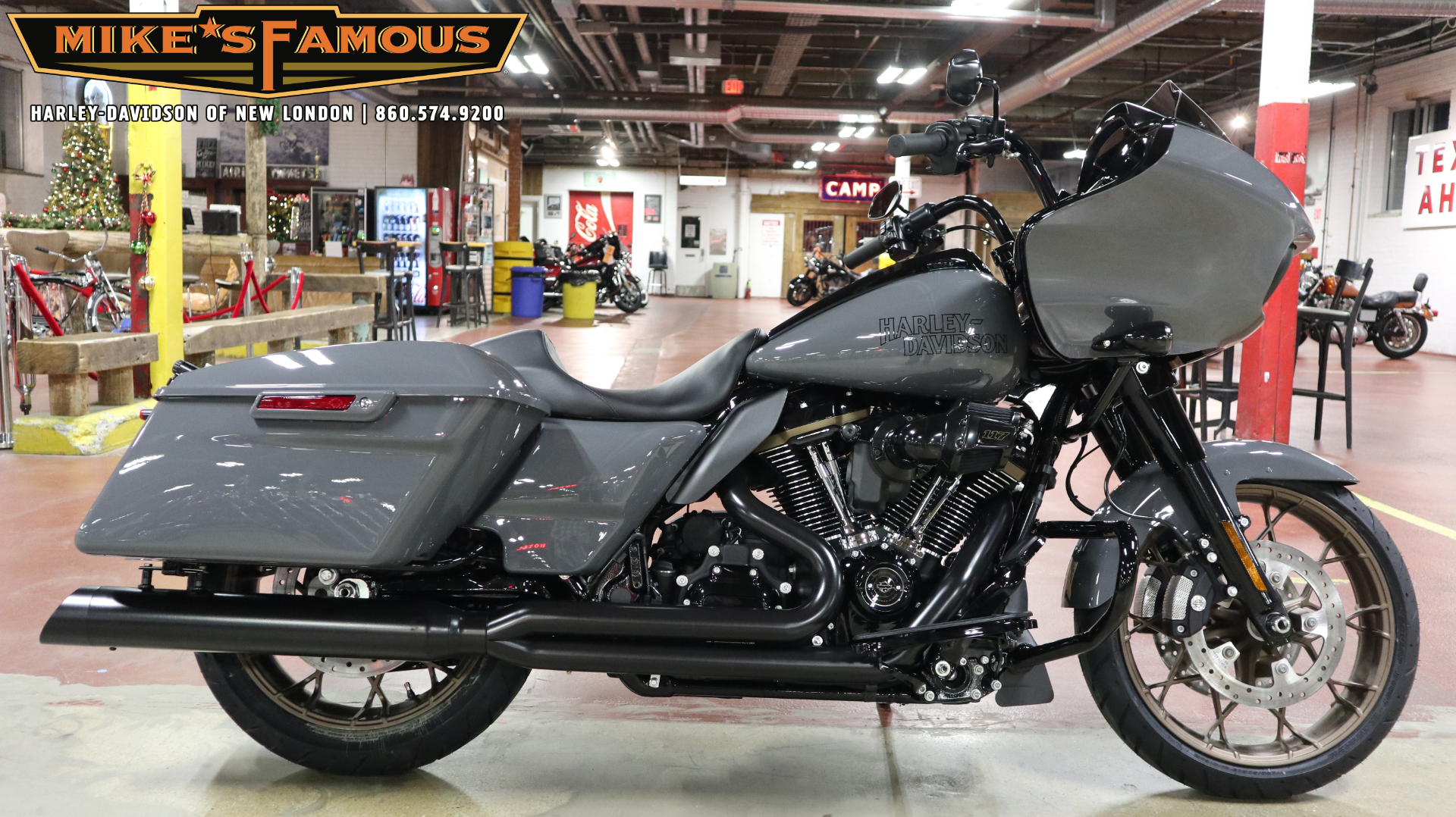 2022 Harley-Davidson Road Glide® ST in New London, Connecticut - Photo 1
