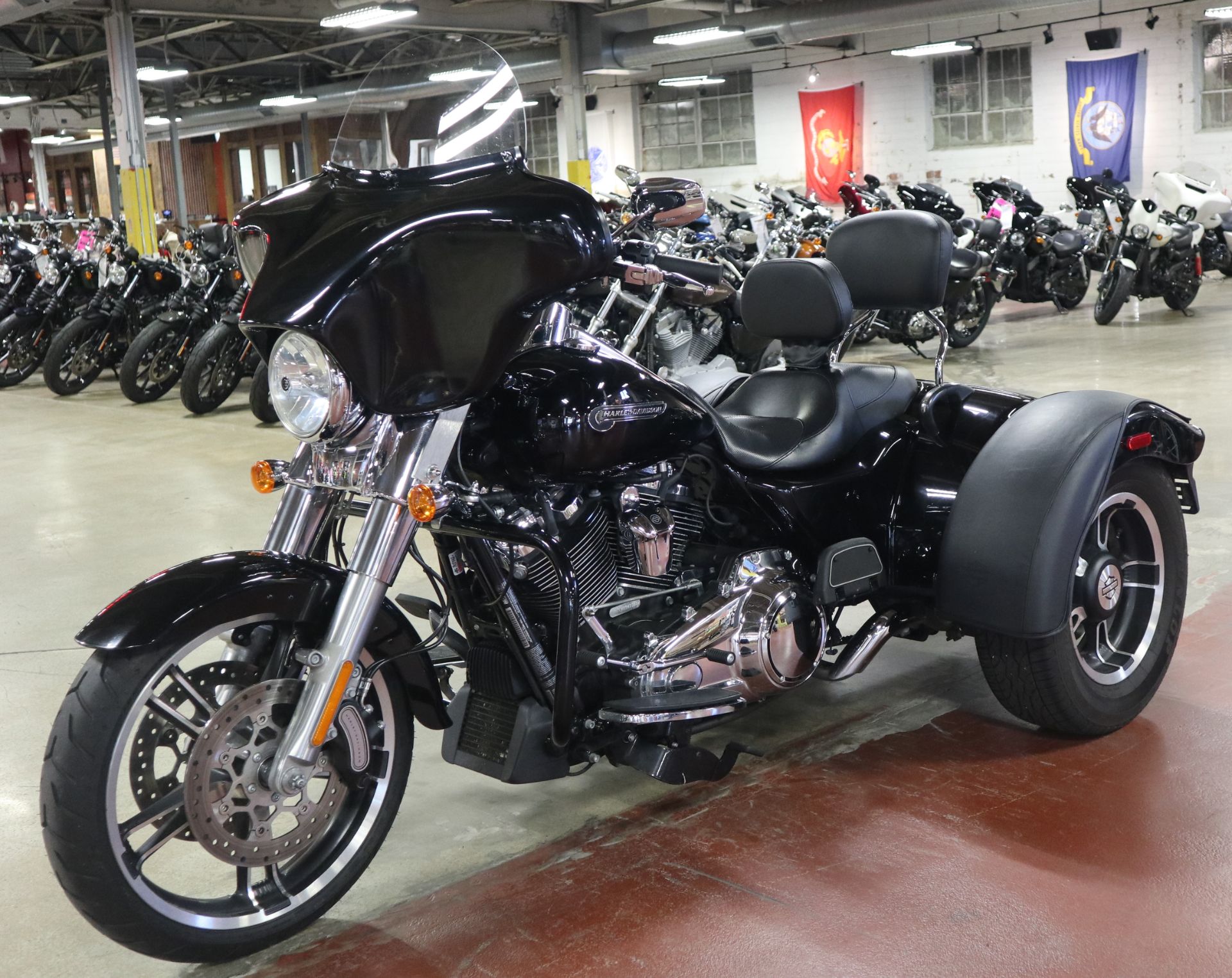 2017 Harley-Davidson Freewheeler in New London, Connecticut - Photo 4