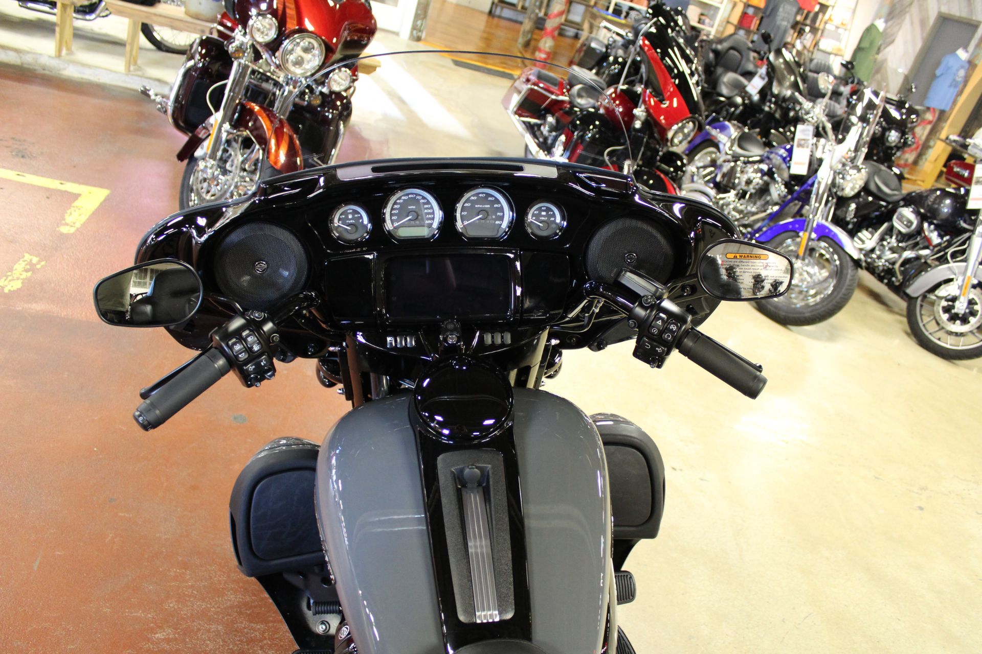 2022 Harley-Davidson Ultra Limited in New London, Connecticut - Photo 9