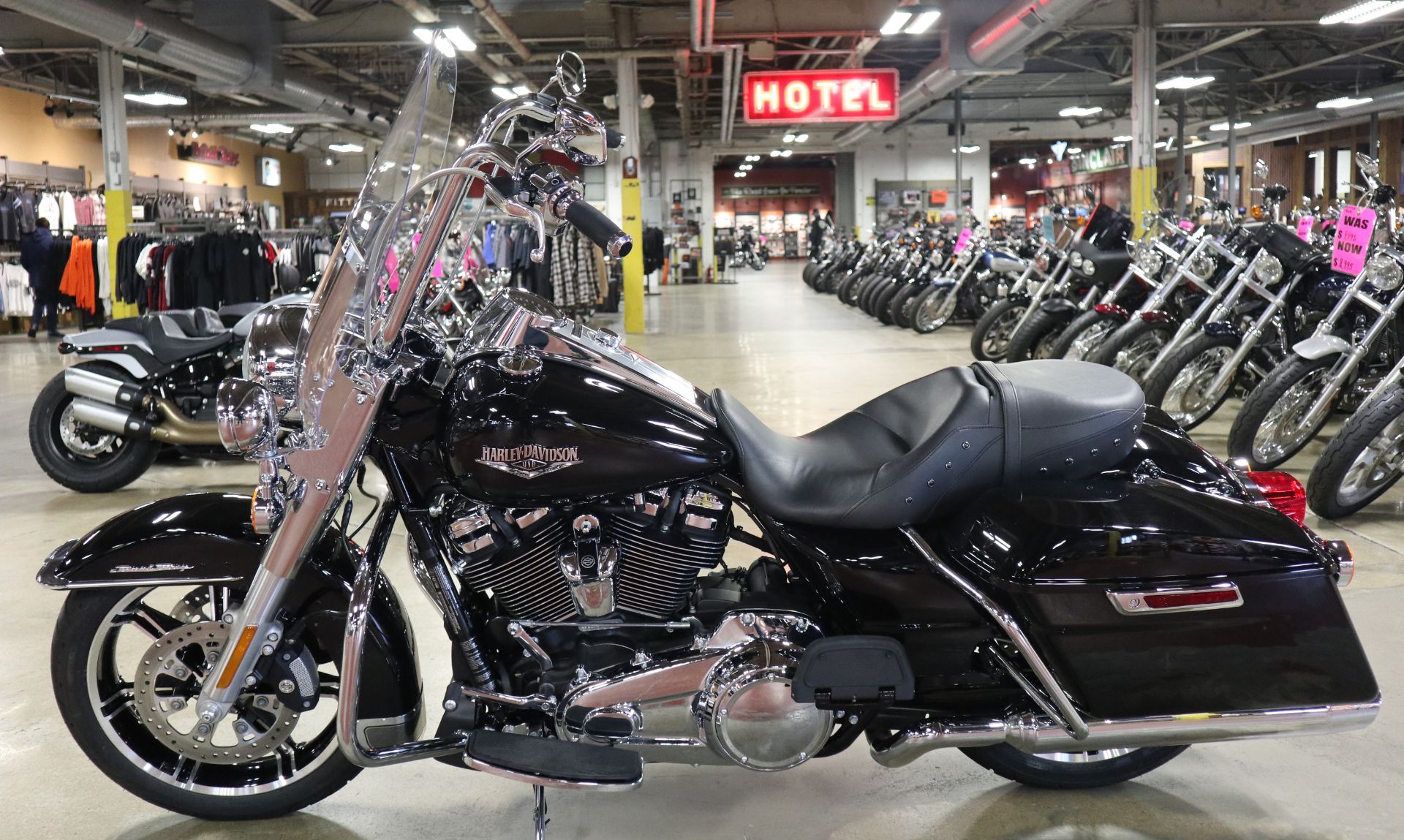 2022 Harley-Davidson Road King® in New London, Connecticut - Photo 5