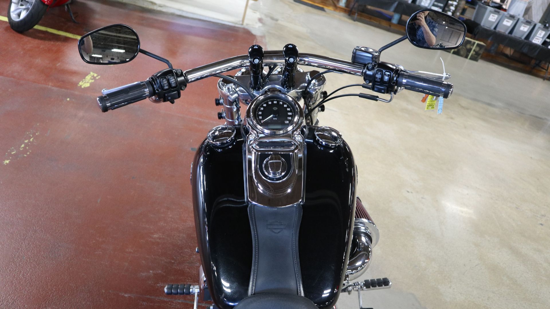 2013 Harley-Davidson Dyna® Fat Bob® in New London, Connecticut - Photo 10