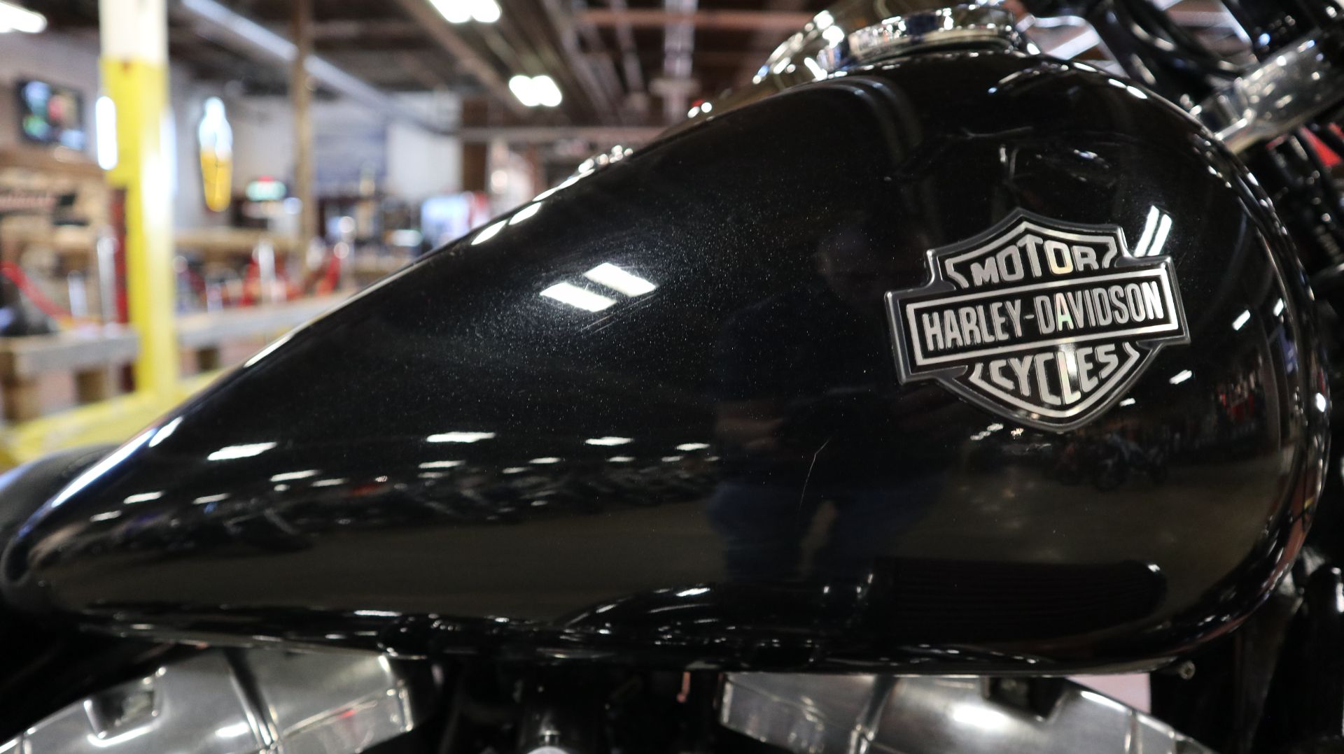 2013 Harley-Davidson Dyna® Fat Bob® in New London, Connecticut - Photo 9