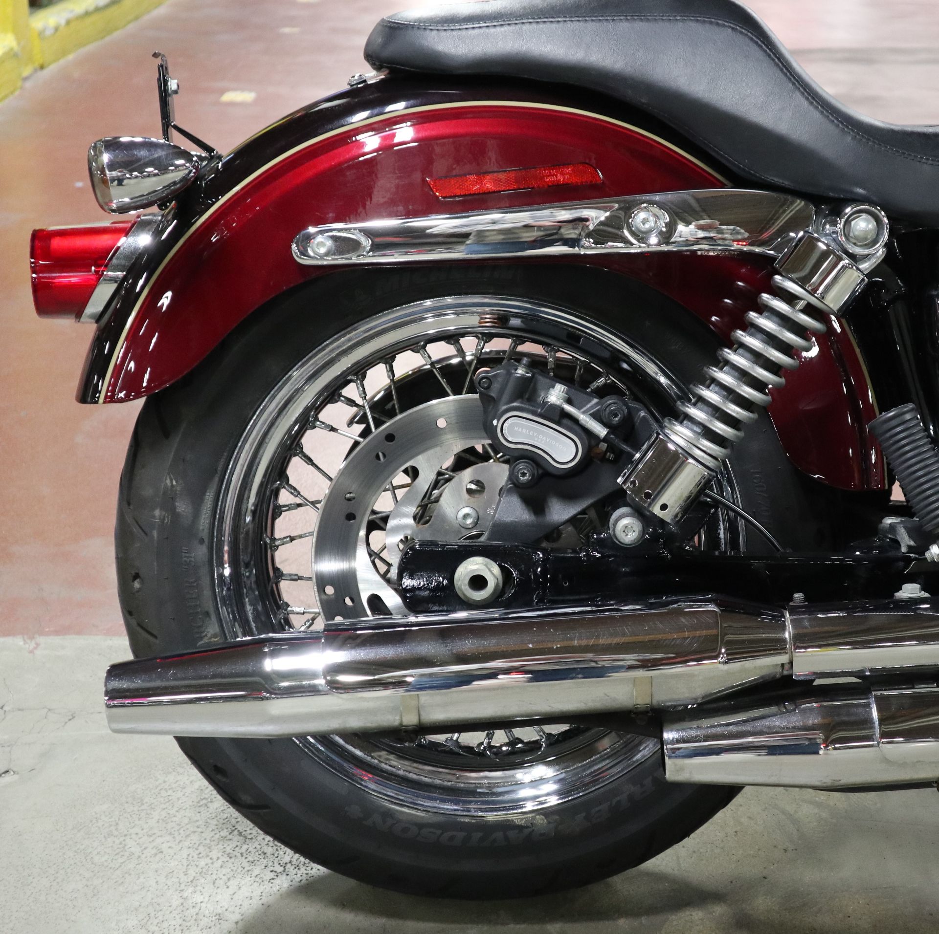 2014 Harley-Davidson Super Glide® Custom in New London, Connecticut - Photo 11