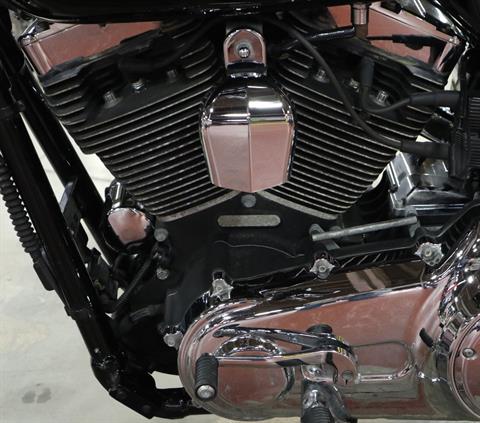 2014 Harley-Davidson Super Glide® Custom in New London, Connecticut - Photo 15