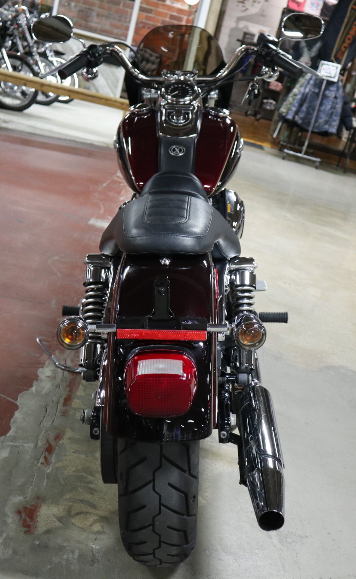 2014 Harley-Davidson Super Glide® Custom in New London, Connecticut - Photo 6