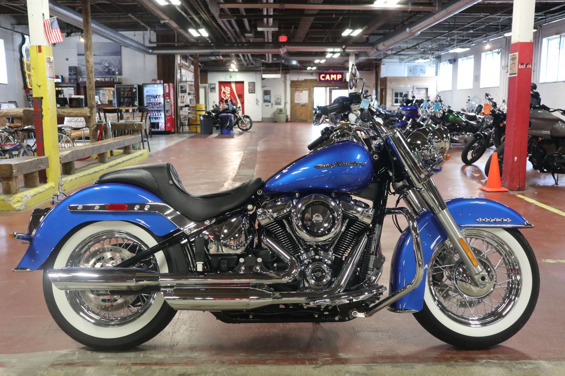 2018 Harley-Davidson Softail® Deluxe 107 in New London, Connecticut - Photo 8