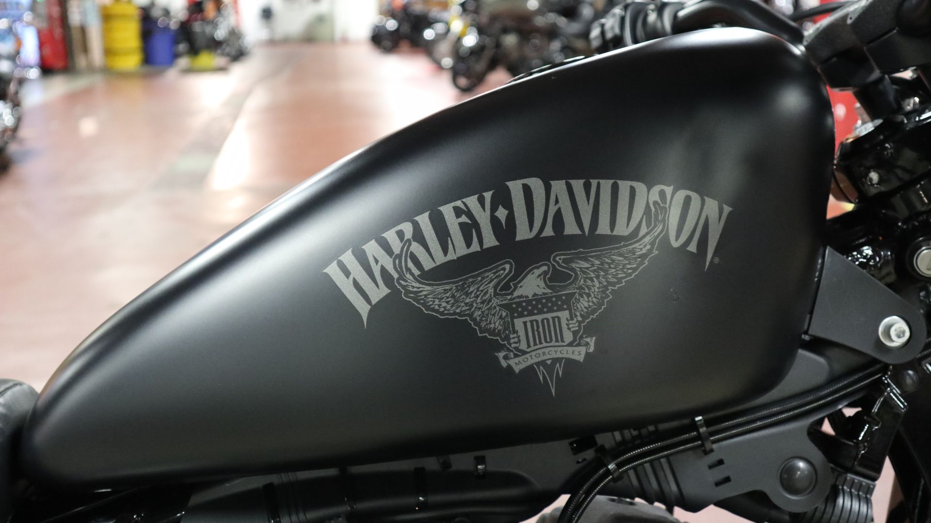 2018 Harley-Davidson Iron 883™ in New London, Connecticut - Photo 9