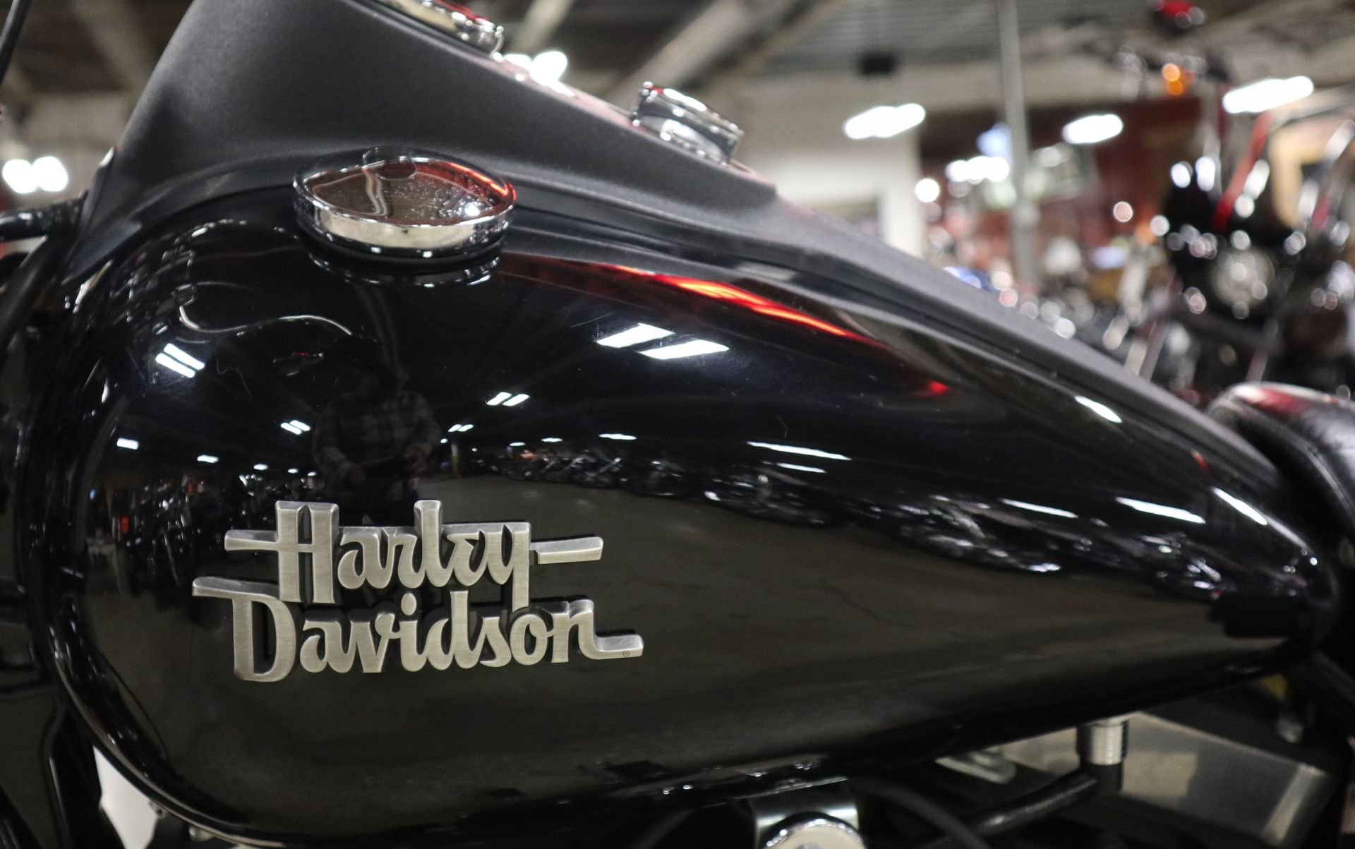 2015 Harley-Davidson Street Bob® in New London, Connecticut - Photo 10