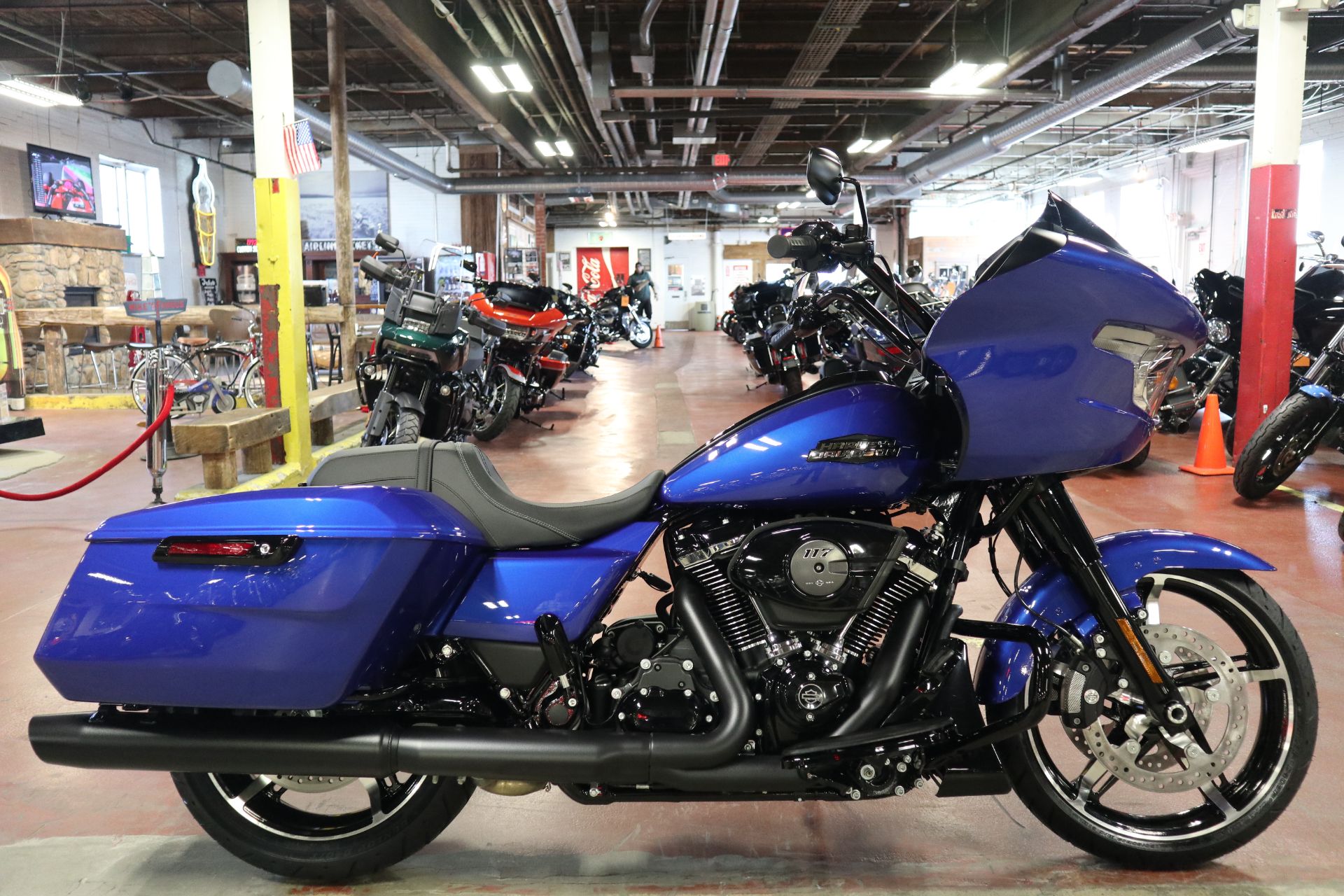 2024 Harley-Davidson Road Glide® in New London, Connecticut - Photo 9