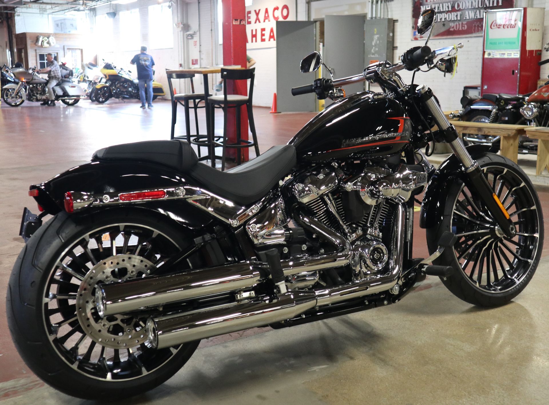 2024 Harley-Davidson Breakout® in New London, Connecticut - Photo 8