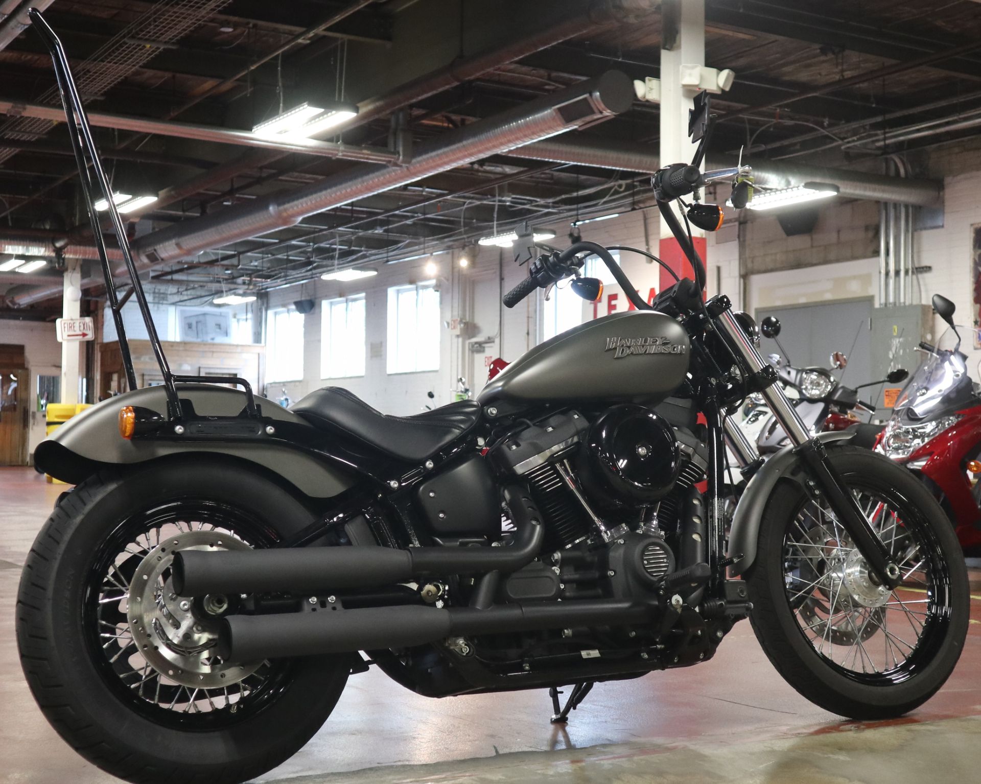 2019 Harley-Davidson Street Bob® in New London, Connecticut - Photo 8