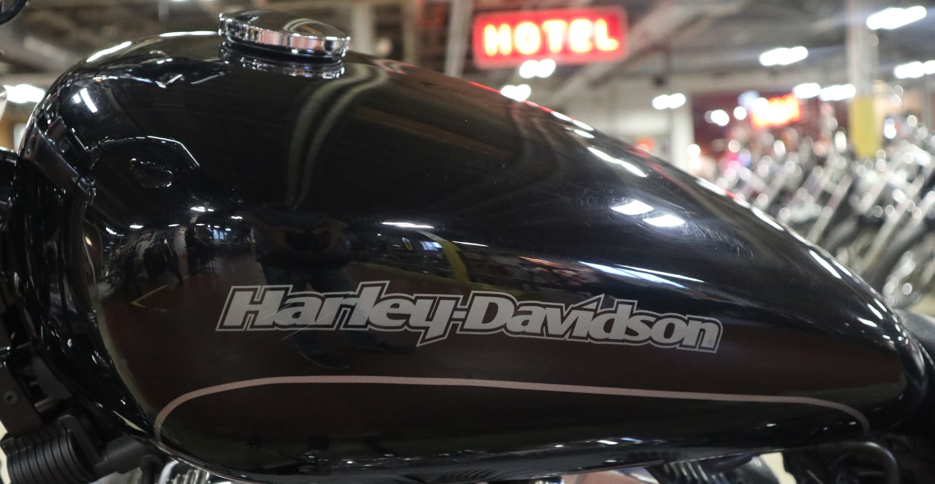 2016 Harley-Davidson SuperLow® in New London, Connecticut - Photo 10