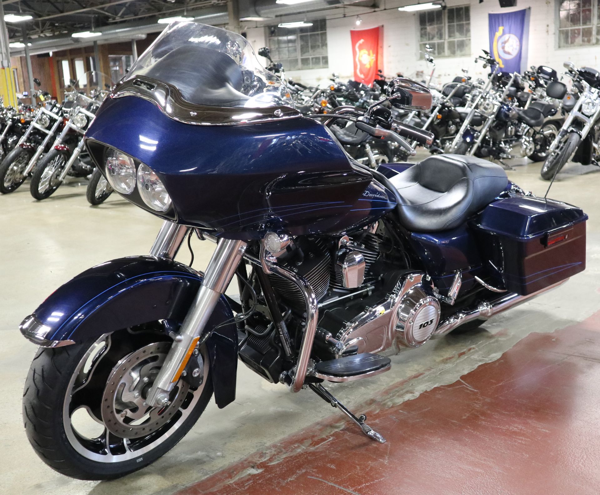 2013 Harley-Davidson Road Glide® Custom in New London, Connecticut - Photo 4