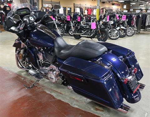 2013 Harley-Davidson Road Glide® Custom in New London, Connecticut - Photo 5