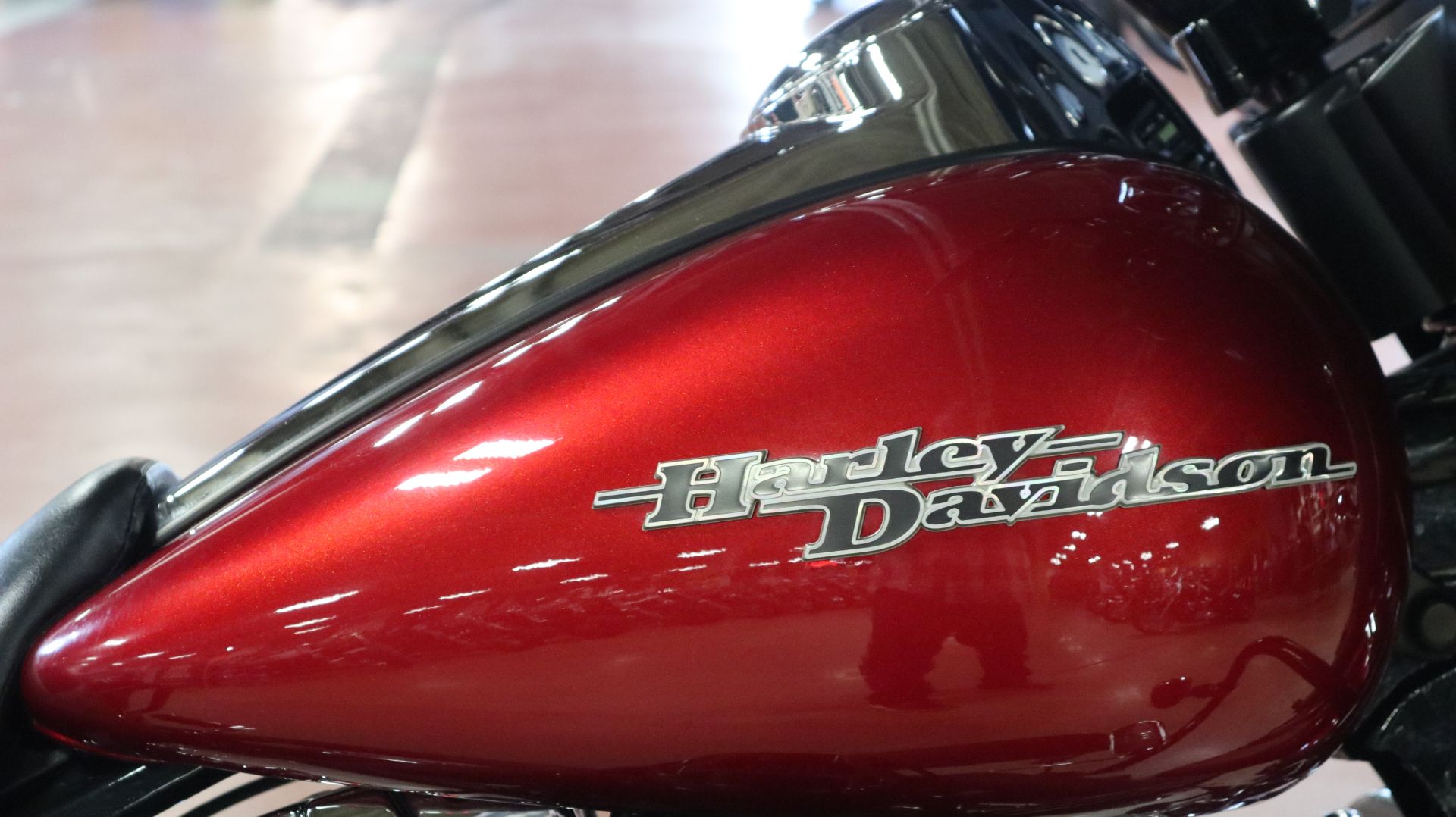 2013 Harley-Davidson Street Glide® in New London, Connecticut - Photo 9
