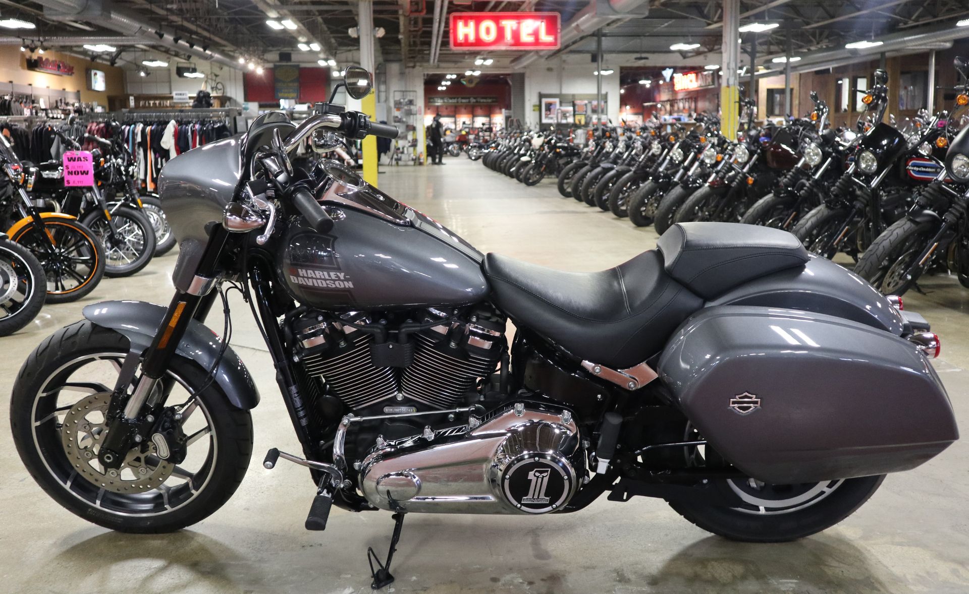 2021 Harley-Davidson Sport Glide® in New London, Connecticut - Photo 5