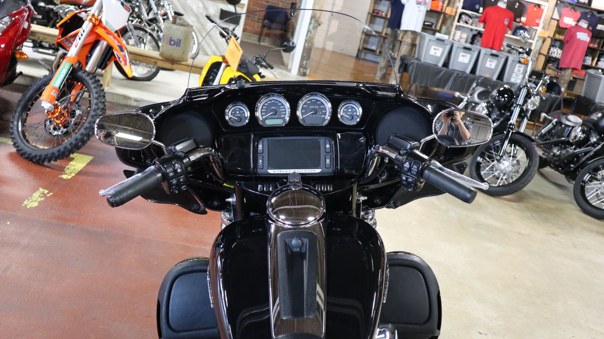2018 Harley-Davidson Ultra Limited in New London, Connecticut - Photo 10