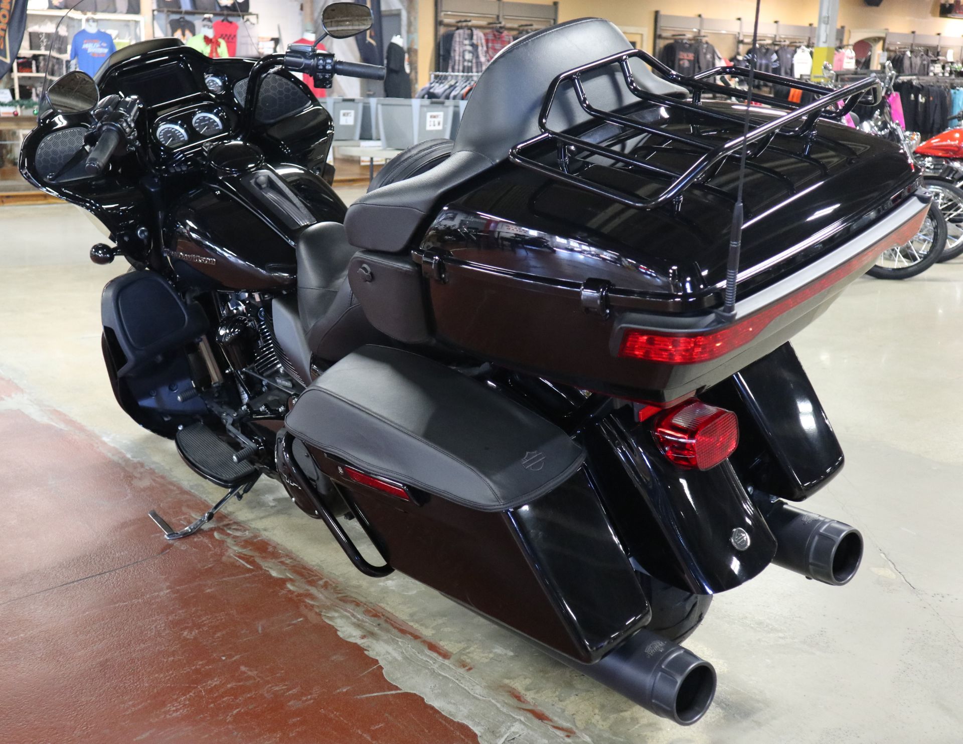 2020 Harley-Davidson Road Glide® Limited in New London, Connecticut - Photo 6