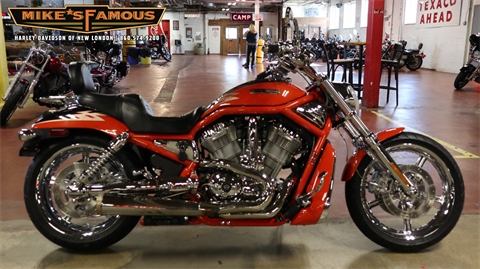 2005 Harley-Davidson VRSCSE Screamin’ Eagle® V-Rod® in New London, Connecticut - Photo 1