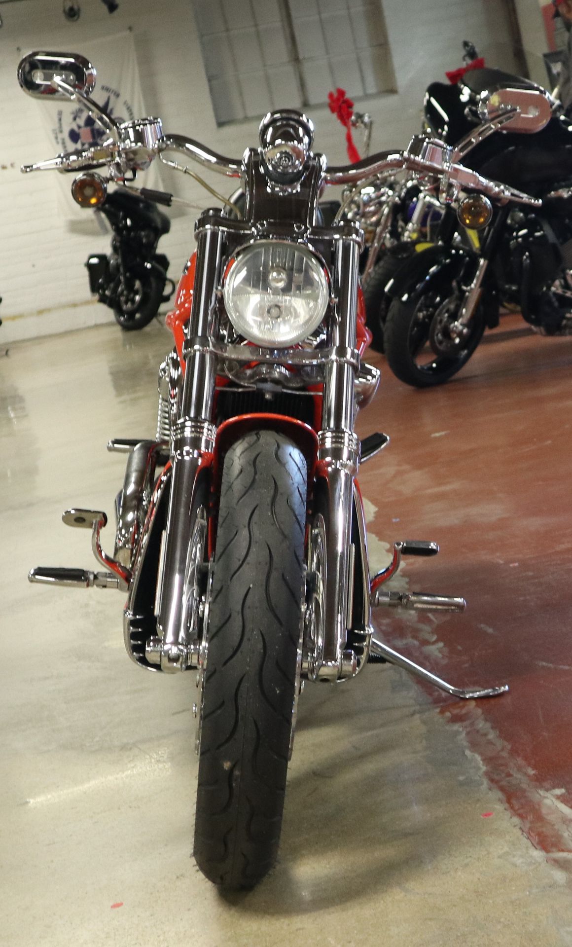 2005 Harley-Davidson VRSCSE Screamin’ Eagle® V-Rod® in New London, Connecticut - Photo 3