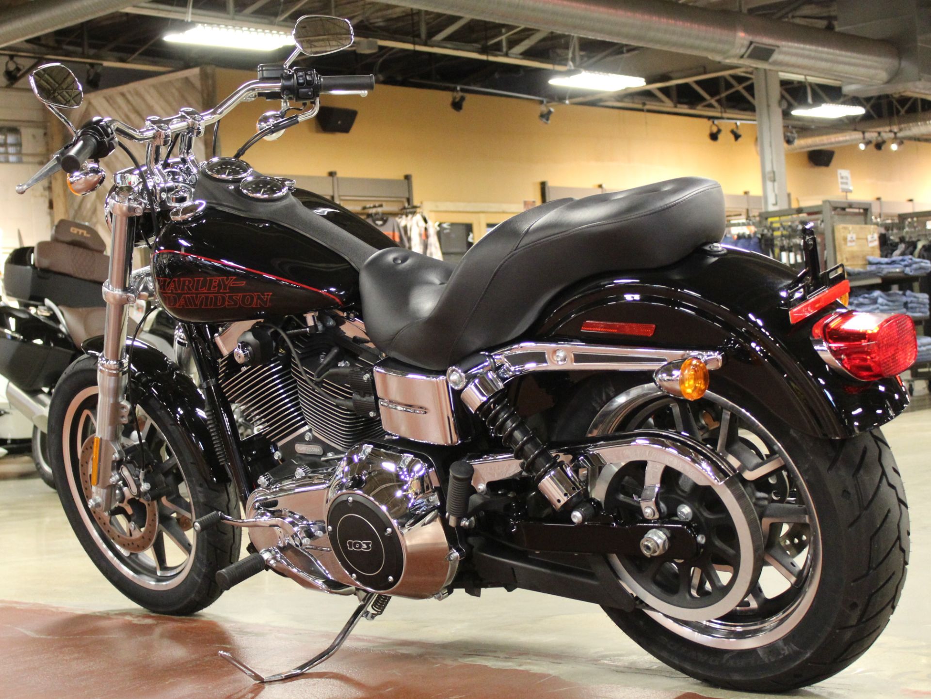 2015 Harley-Davidson Low Rider® in New London, Connecticut - Photo 7