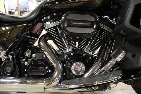 2015 Harley-Davidson CVO™ Street Glide® in New London, Connecticut - Photo 19