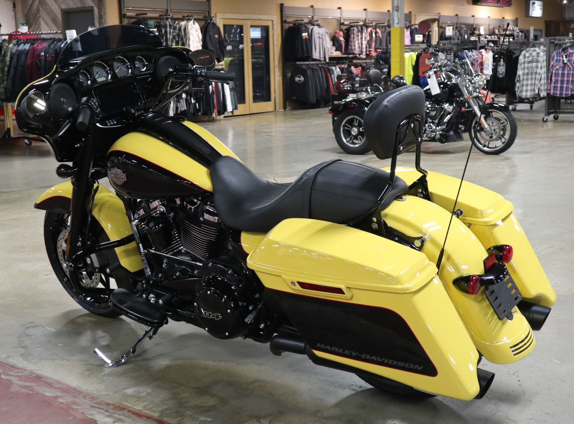 2023 Harley-Davidson Street Glide® Special in New London, Connecticut - Photo 6