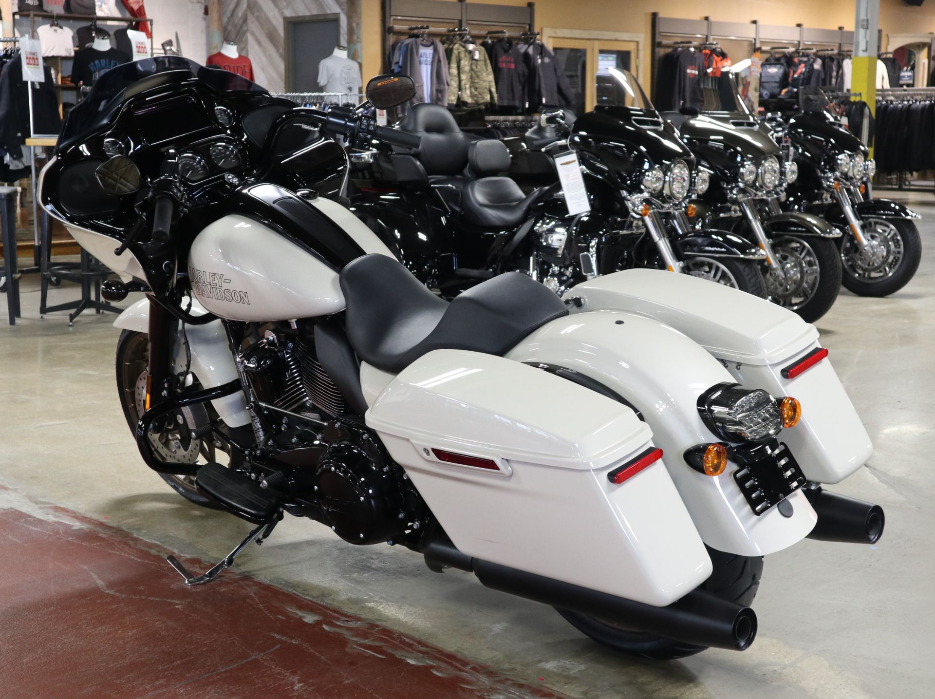 2023 Harley-Davidson Road Glide® ST in New London, Connecticut - Photo 6