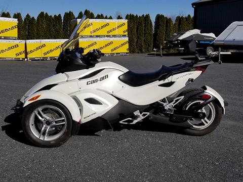 2012 Can-Am Spyder® RS SE5 in Grantville, Pennsylvania - Photo 9