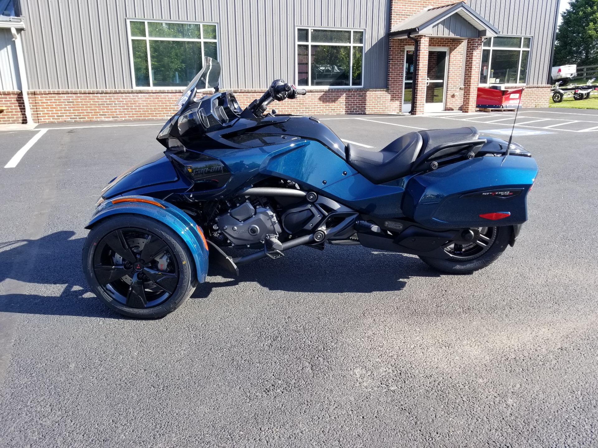 2023 Can-Am Spyder F3-T in Grantville, Pennsylvania - Photo 6