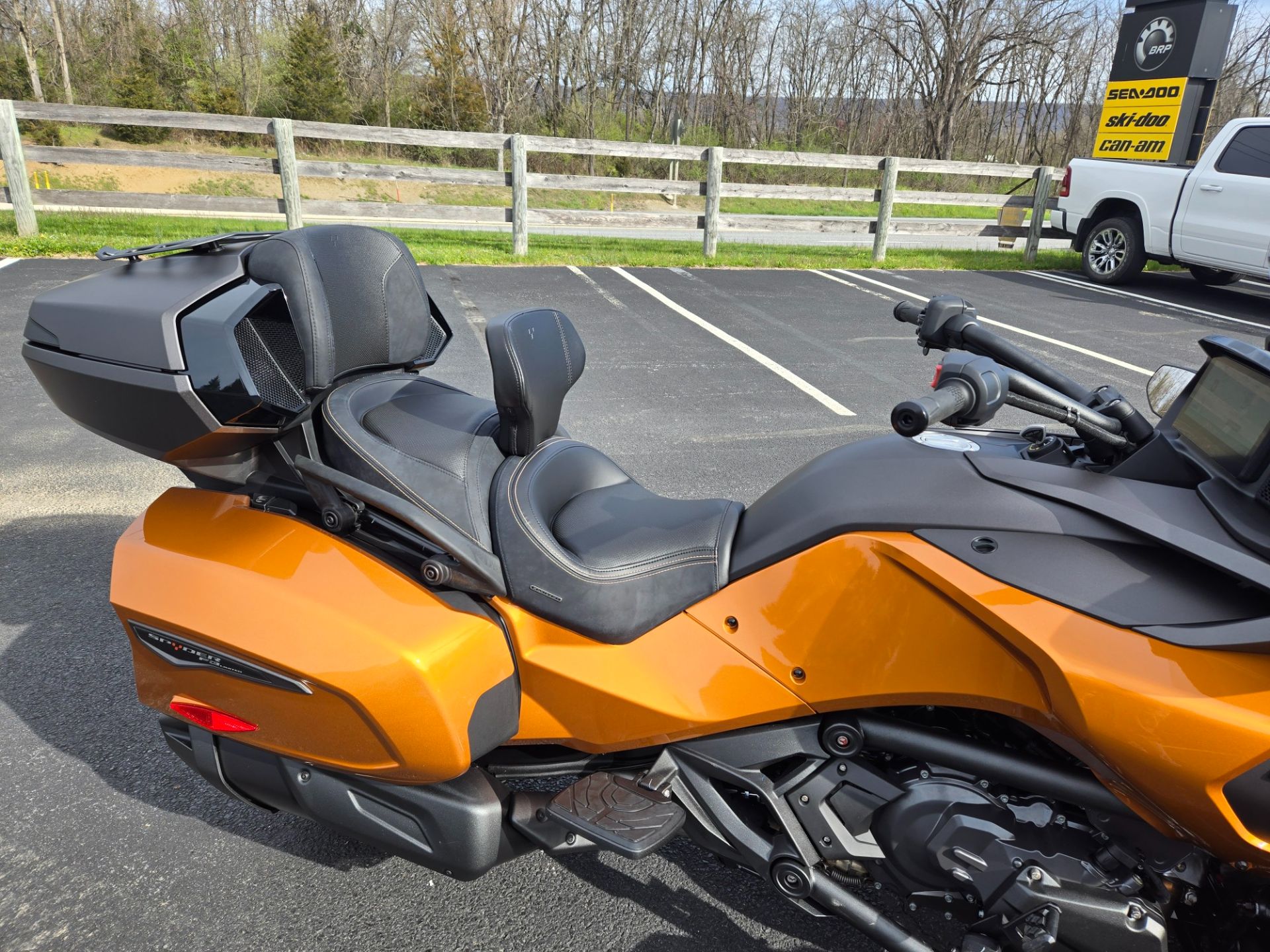 2024 Can-Am Spyder F3 Limited Special Series in Grantville, Pennsylvania - Photo 19