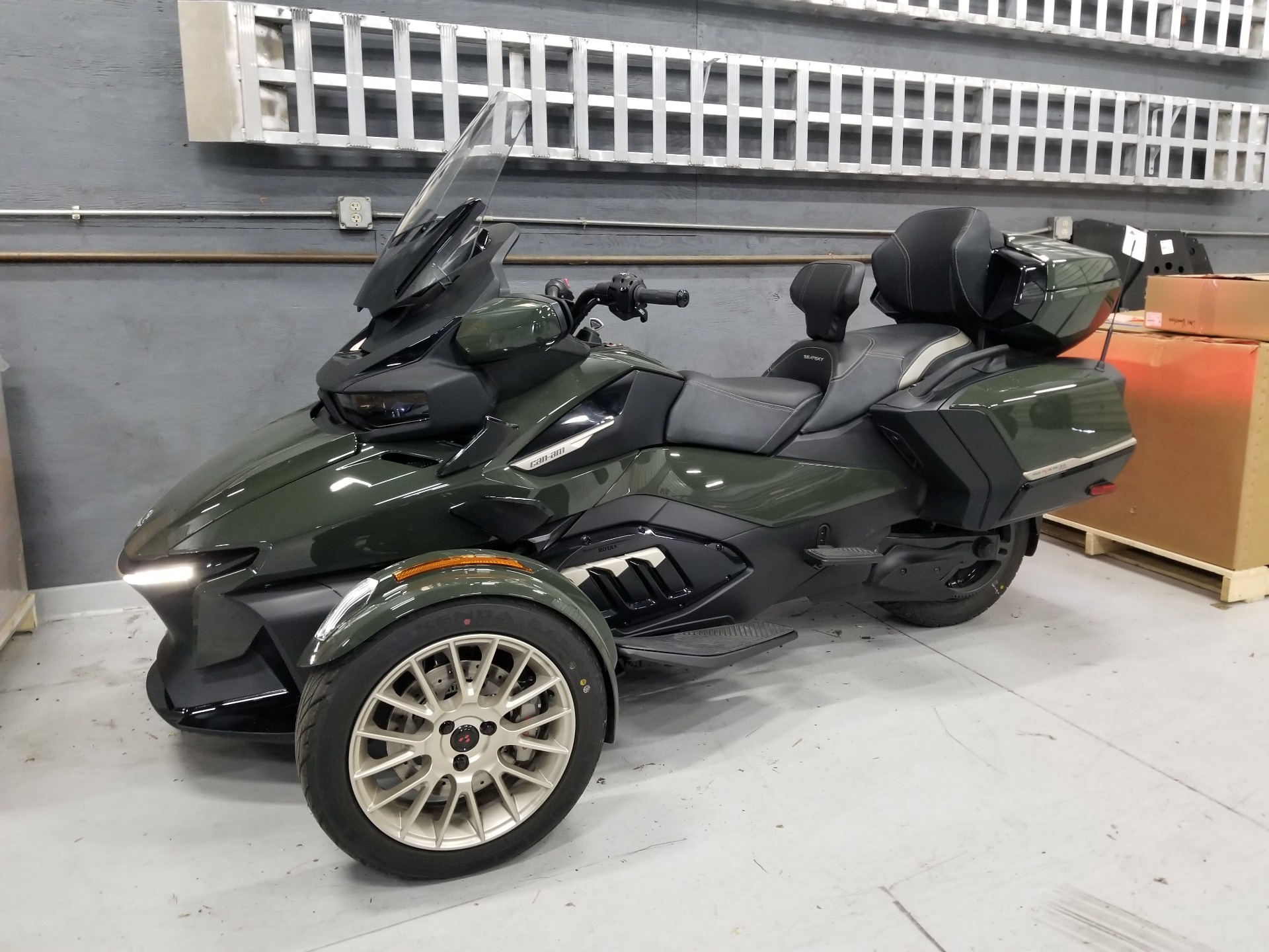 2023 Can-Am Spyder RT Sea-to-Sky in Grantville, Pennsylvania - Photo 1