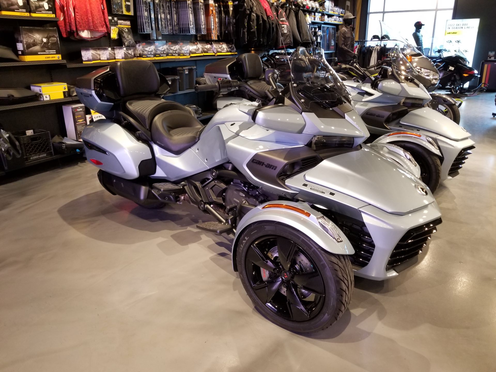 2021 Can-Am Spyder F3 Limited in Grantville, Pennsylvania - Photo 3