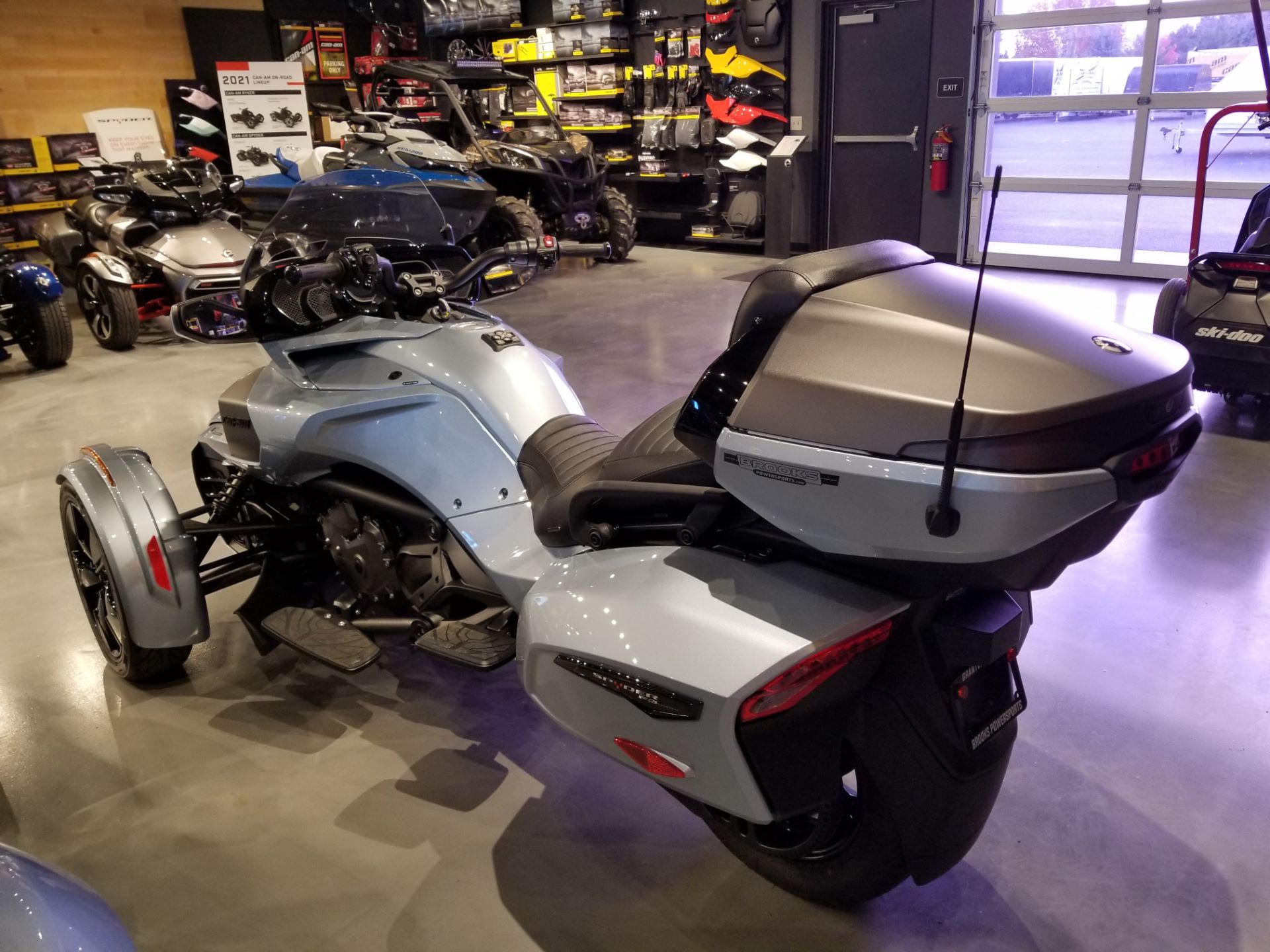 2021 Can-Am Spyder F3 Limited in Grantville, Pennsylvania - Photo 8