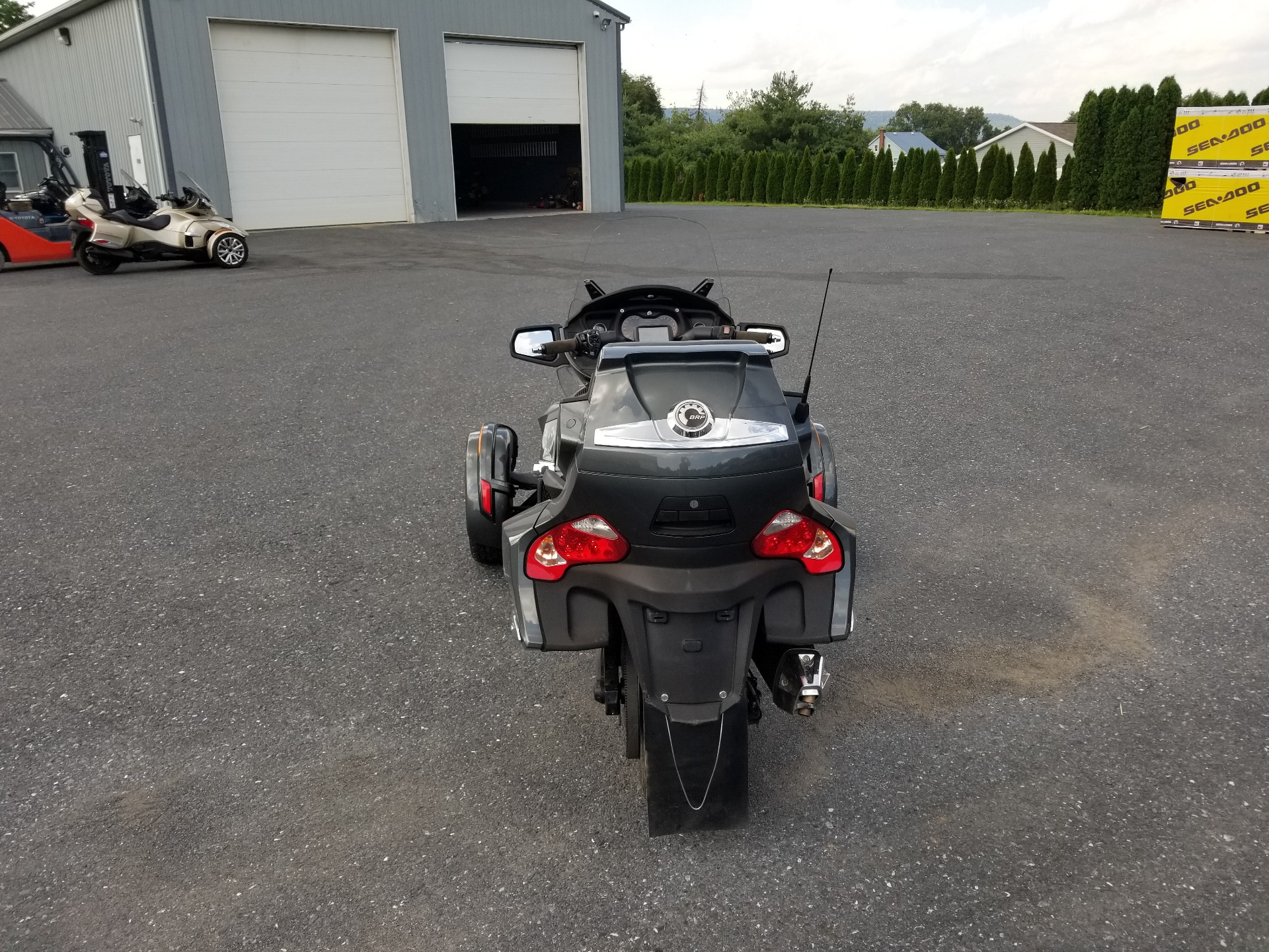 2017 Can-Am Spyder RT Limited in Grantville, Pennsylvania - Photo 7