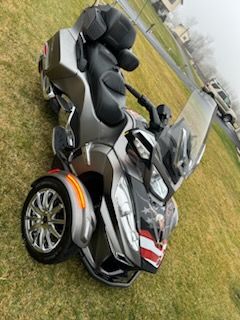 2014 Can-Am Spyder® RT Limited in Grantville, Pennsylvania - Photo 5