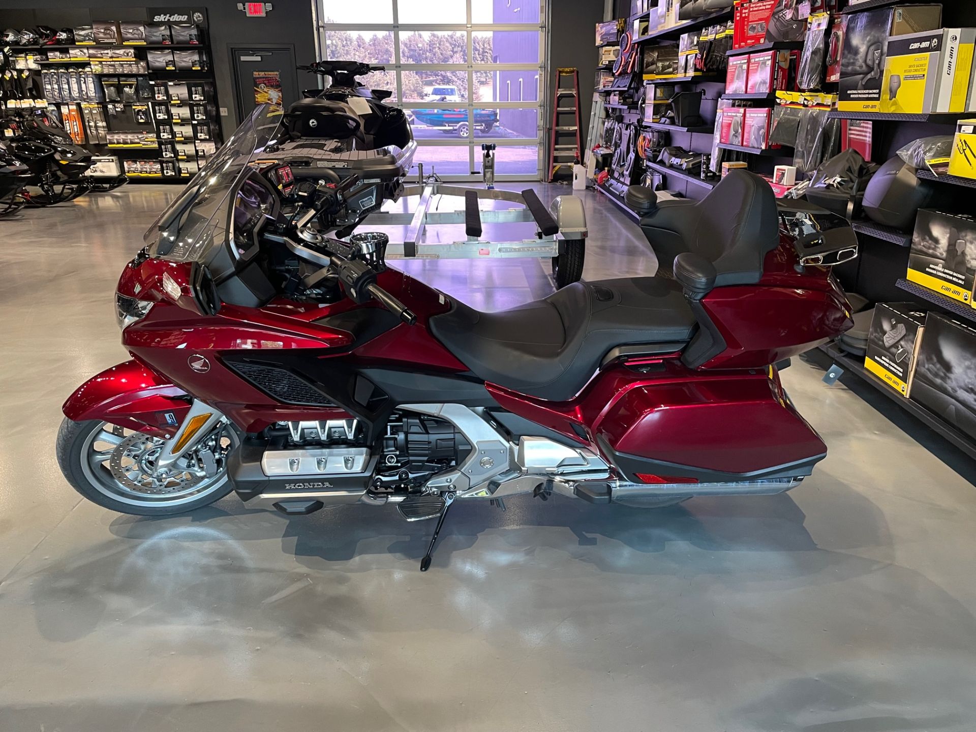 2018 Honda Gold Wing Tour Automatic DCT in Grantville, Pennsylvania - Photo 2