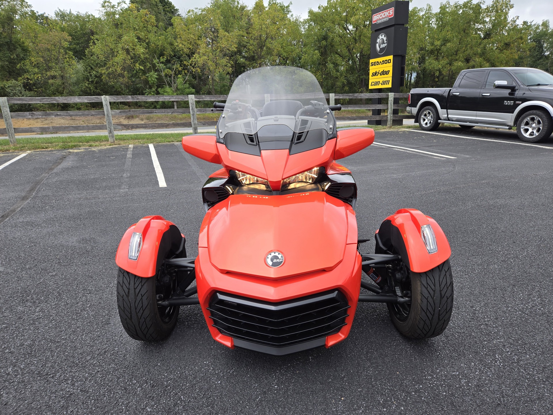 2021 Can-Am Spyder F3 Limited in Grantville, Pennsylvania - Photo 3