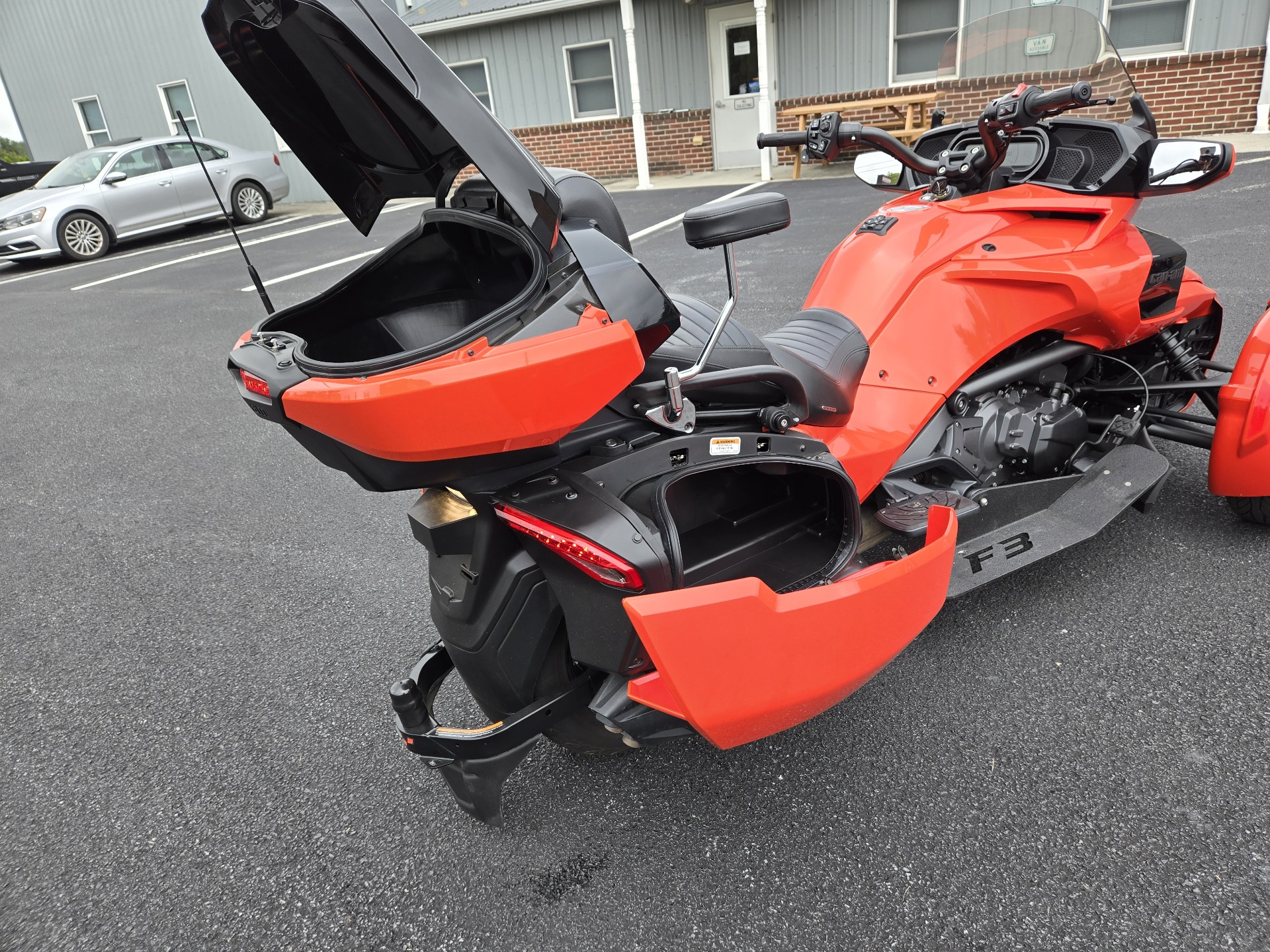 2021 Can-Am Spyder F3 Limited in Grantville, Pennsylvania - Photo 14