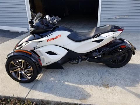 2014 Can-Am Spyder® RS-S SE5 in Grantville, Pennsylvania - Photo 2