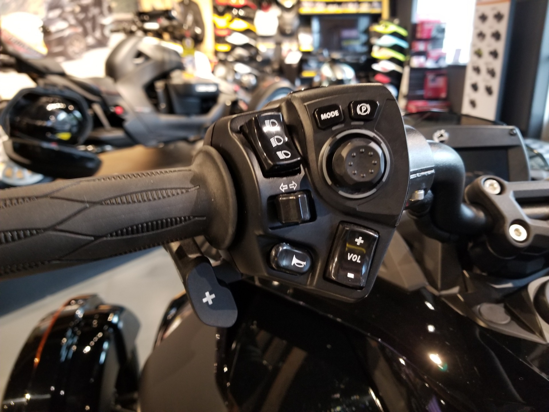 2023 Can-Am Spyder F3-S Special Series in Grantville, Pennsylvania - Photo 8