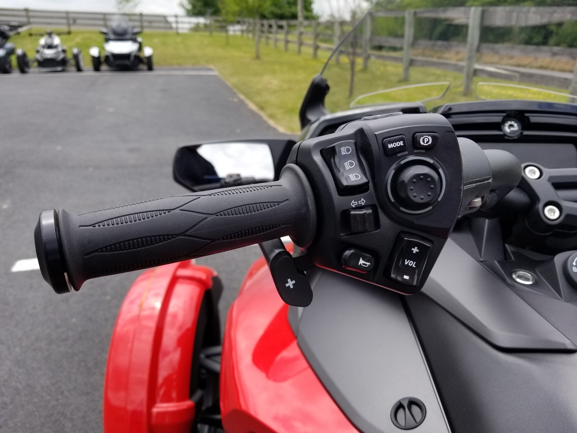 2022 Can-Am Spyder F3 Limited Special Series in Grantville, Pennsylvania - Photo 7